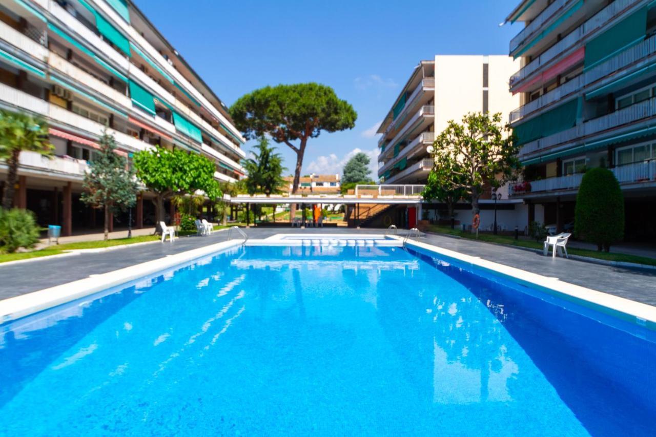 סנט אנדראו דה יאבאנרס Apartment Llavaneres II מראה חיצוני תמונה